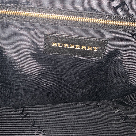 Burberry - Picture 5 of 5